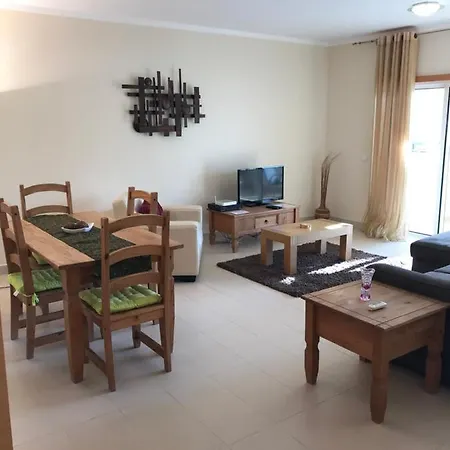 Beach 2 Bed Apt Ap By Pola Апартаменты *