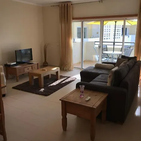 Beach 2 Bed Apt Ap By Pola Διαμέρισμα *