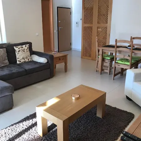 Апартаменты Beach 2 Bed Apt Ap By Pola *